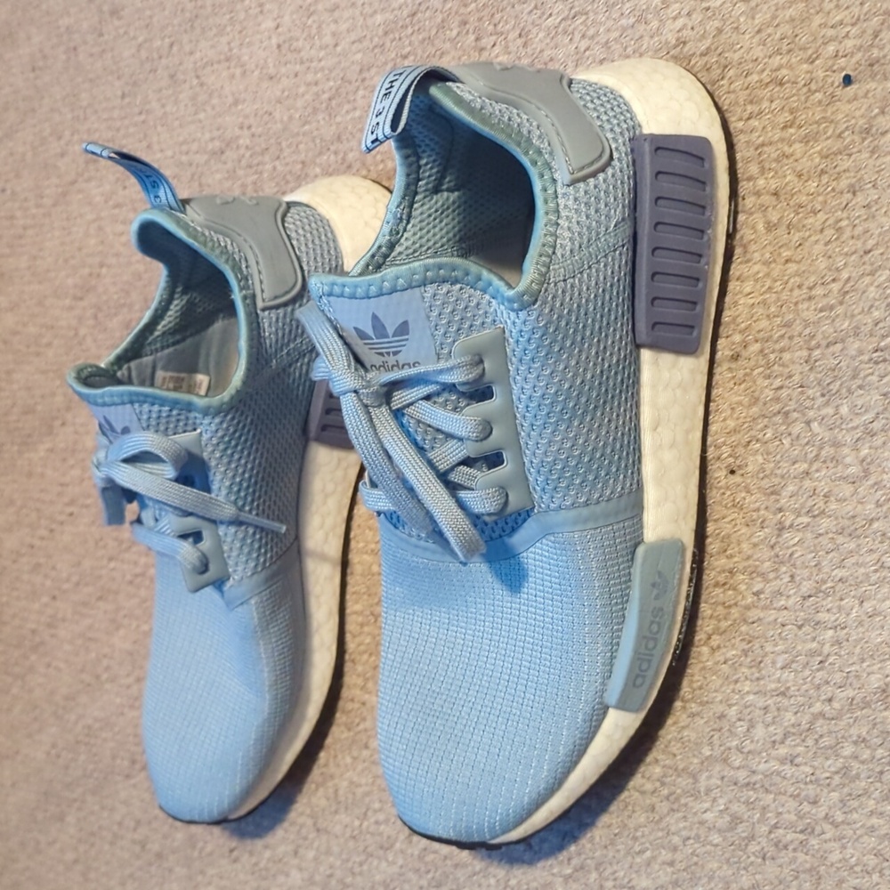 Women's Size 9 - A didas NMD_R1 Hazy Sky Blue very good condition